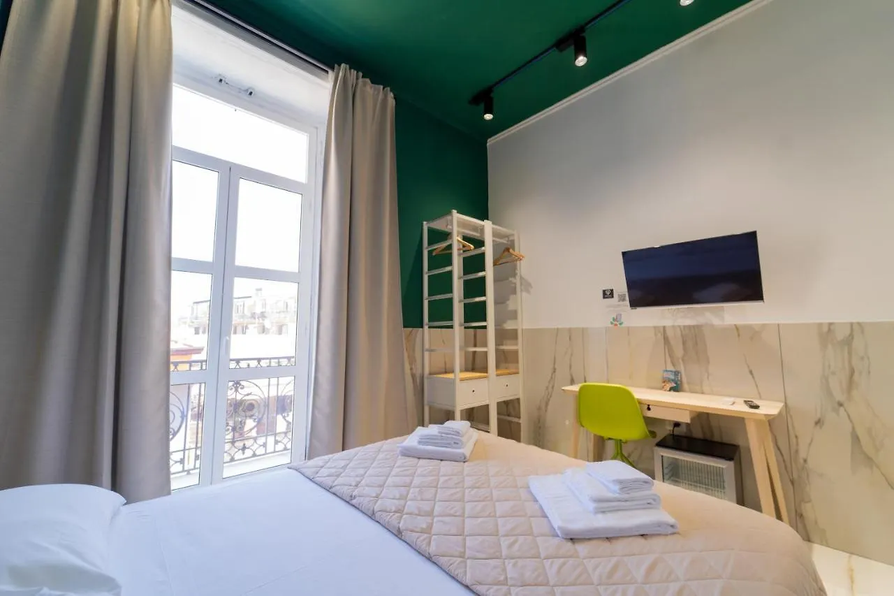 Greros H. Rooms Napoli Centro By Clapa Group Dislocated Hospitality 0*, Naples