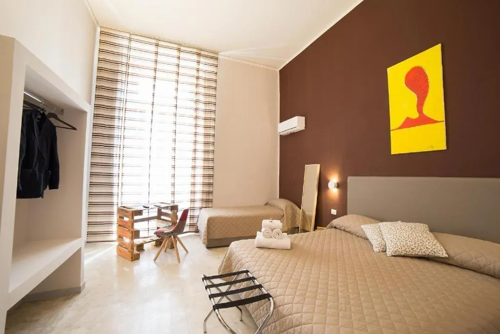 Greros H. Rooms Napoli Centro By Clapa Group Dislocated Hospitality 0*, Naples