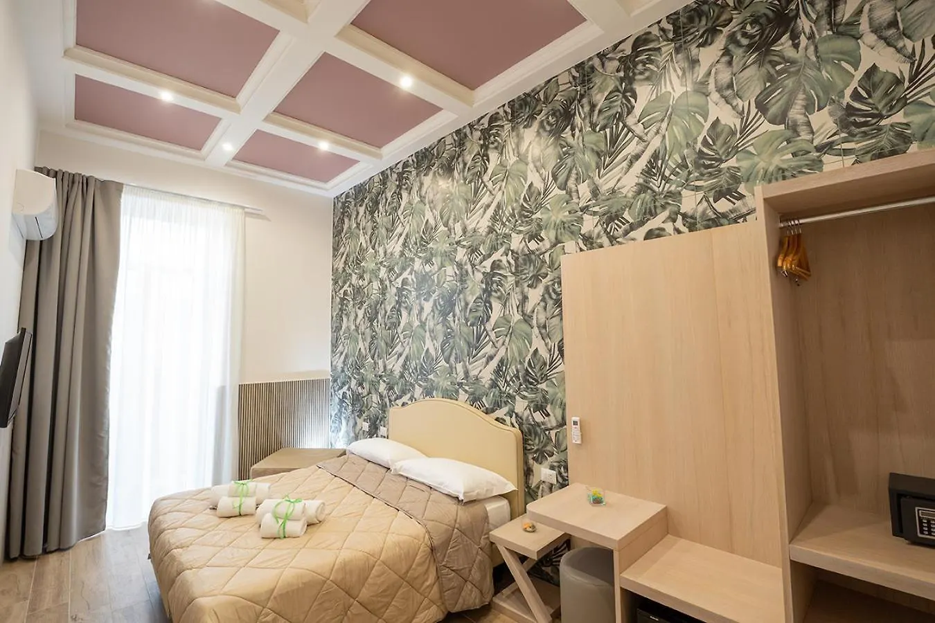 Guest house Greros H. Rooms Napoli Centro By Clapa Group Dislocated Hospitality