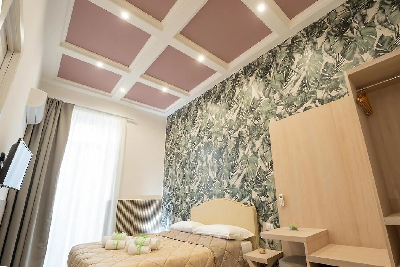 Greros H. Rooms Napoli Centro By Clapa Group Dislocated Hospitality Guest house Naples