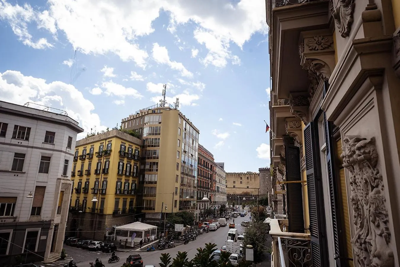 Guest house Greros H. Rooms Napoli Centro By Clapa Group Dislocated Hospitality