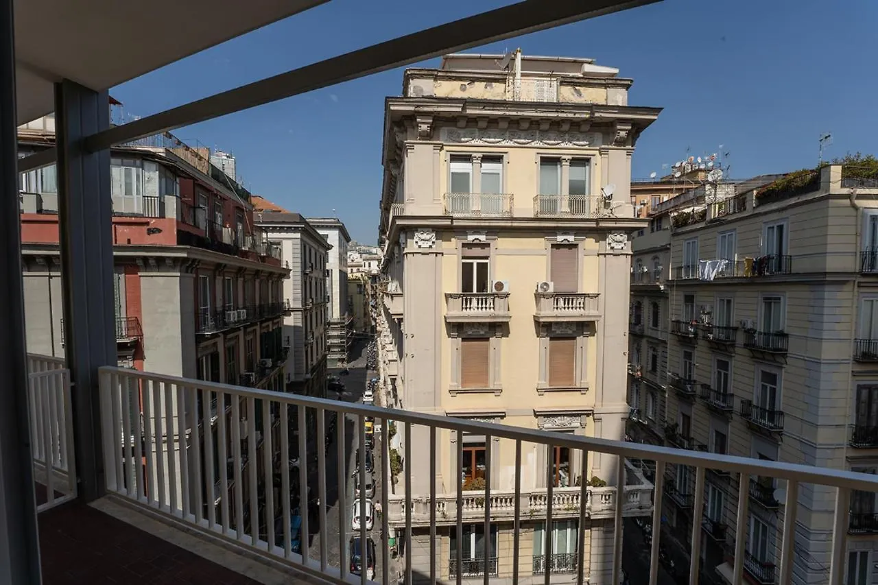 Greros H. Rooms Napoli Centro By Clapa Group Dislocated Hospitality Neapol