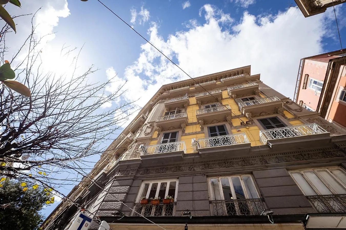 Greros H. Rooms Napoli Centro By Clapa Group Dislocated Hospitality