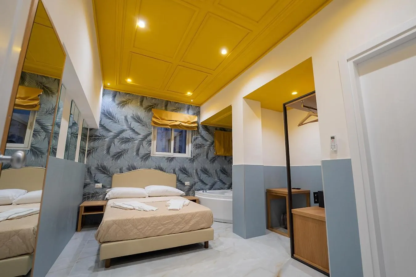 Penzion Greros H. Rooms Napoli Centro By Clapa Group Dislocated Hospitality Itálie