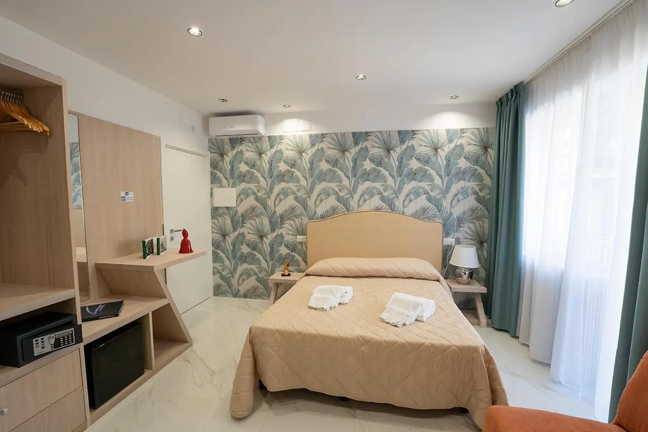 Guest house Greros H. Rooms Napoli Centro By Clapa Group Dislocated Hospitality