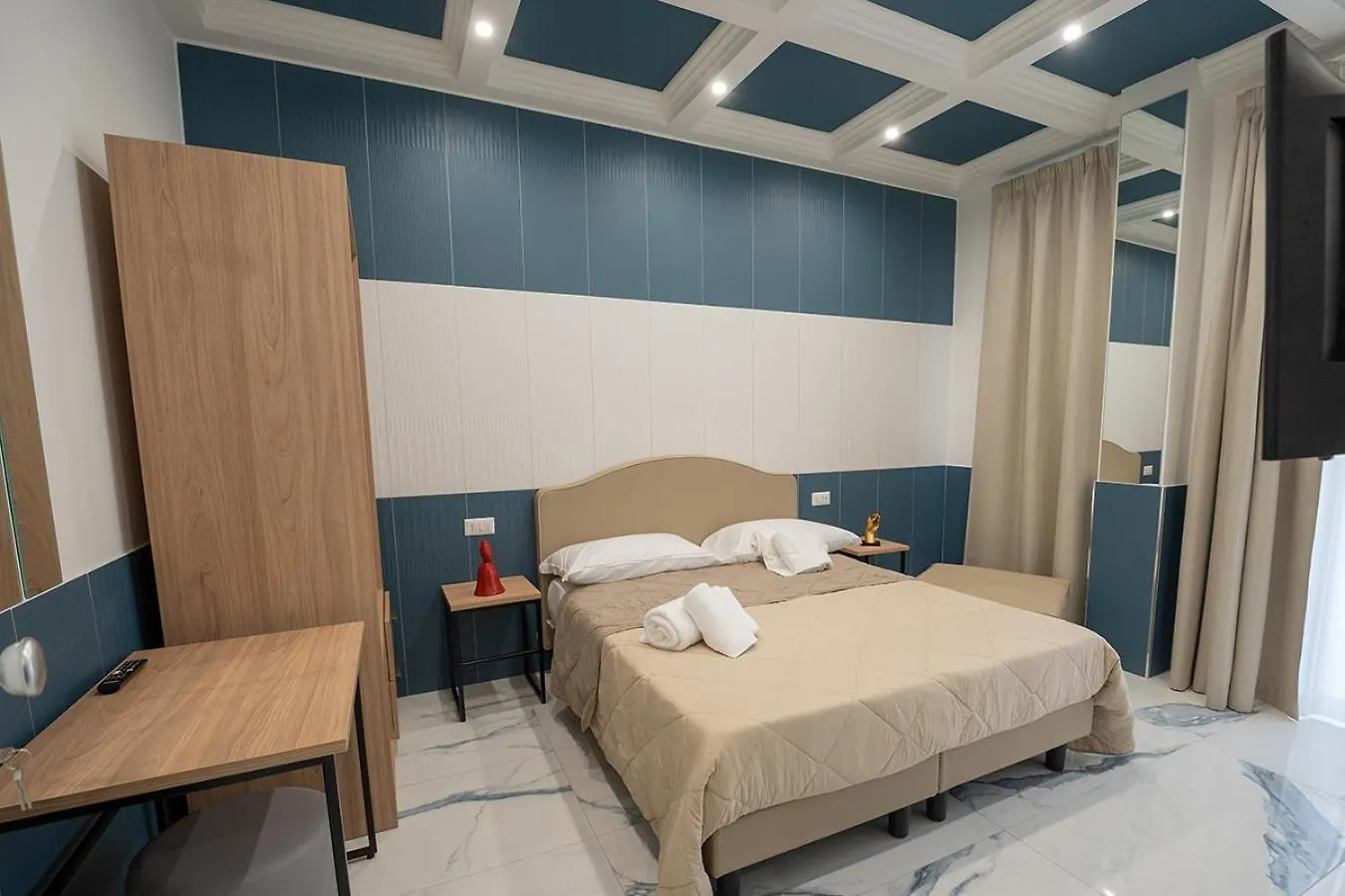 Greros H. Rooms Napoli Centro By Clapa Group Dislocated Hospitality 0*, Naples